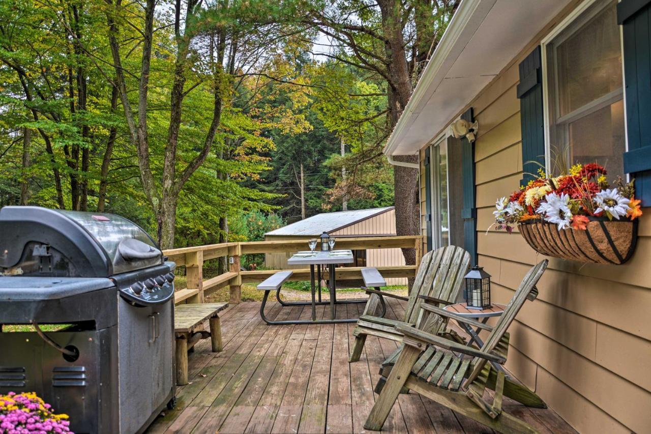 Great Valley Home With On-Site Pond, 7 Mi To Skiing! Bagian luar foto