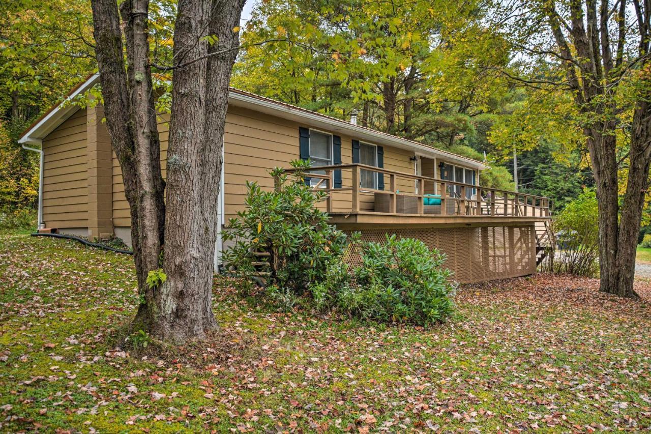 Great Valley Home With On-Site Pond, 7 Mi To Skiing! Bagian luar foto