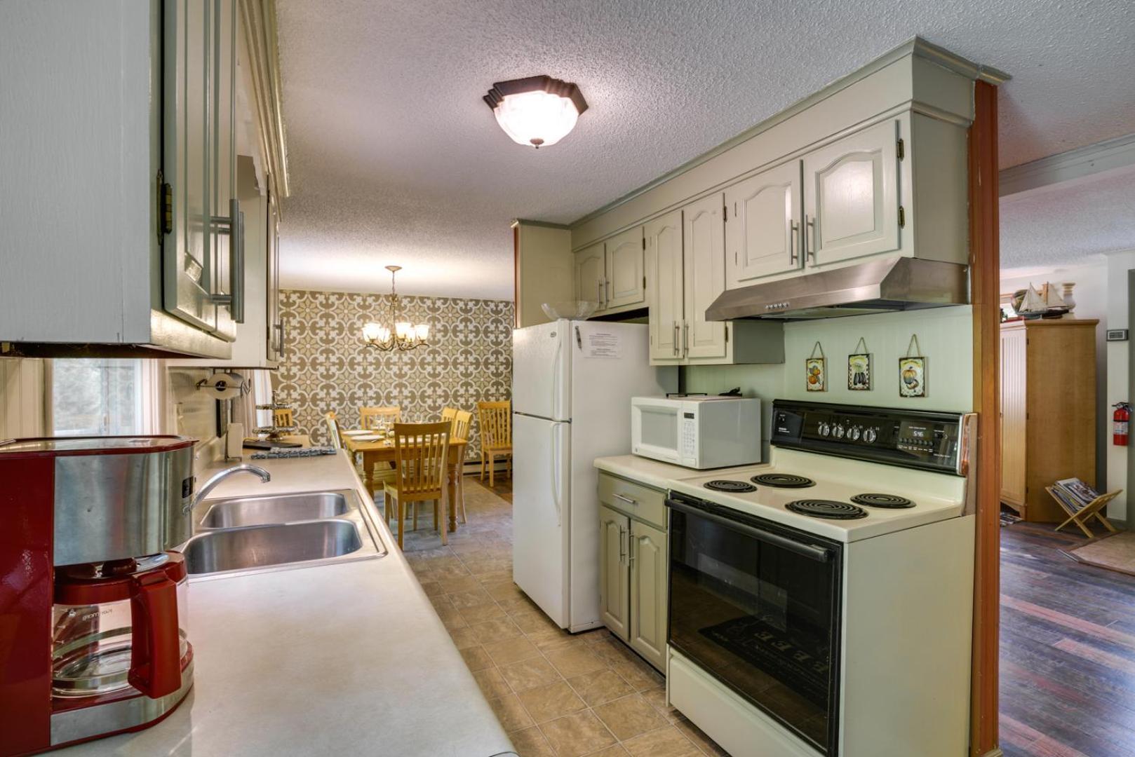 Great Valley Home With On-Site Pond, 7 Mi To Skiing! Bagian luar foto